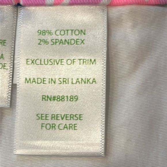 Lilly Pulitzer Callaghan stretch short in "Jungle Sunrise" - size 4 - NWT - Picture 8 of 9